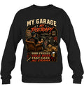 Sweatshirt — Black